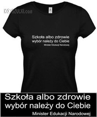 koszulka damska Szkoła albo zdrowie- CZARNA