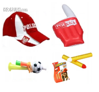 Zestaw Polska kibica reprezentacji czapka z daszkiem trąbka farbki 10